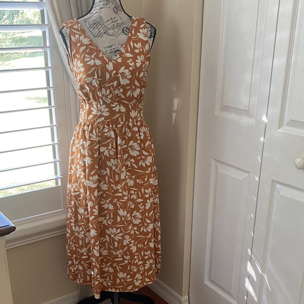 Ann Taylor Factory Vintage Floral MIDI Dress - Picture 3 of 9